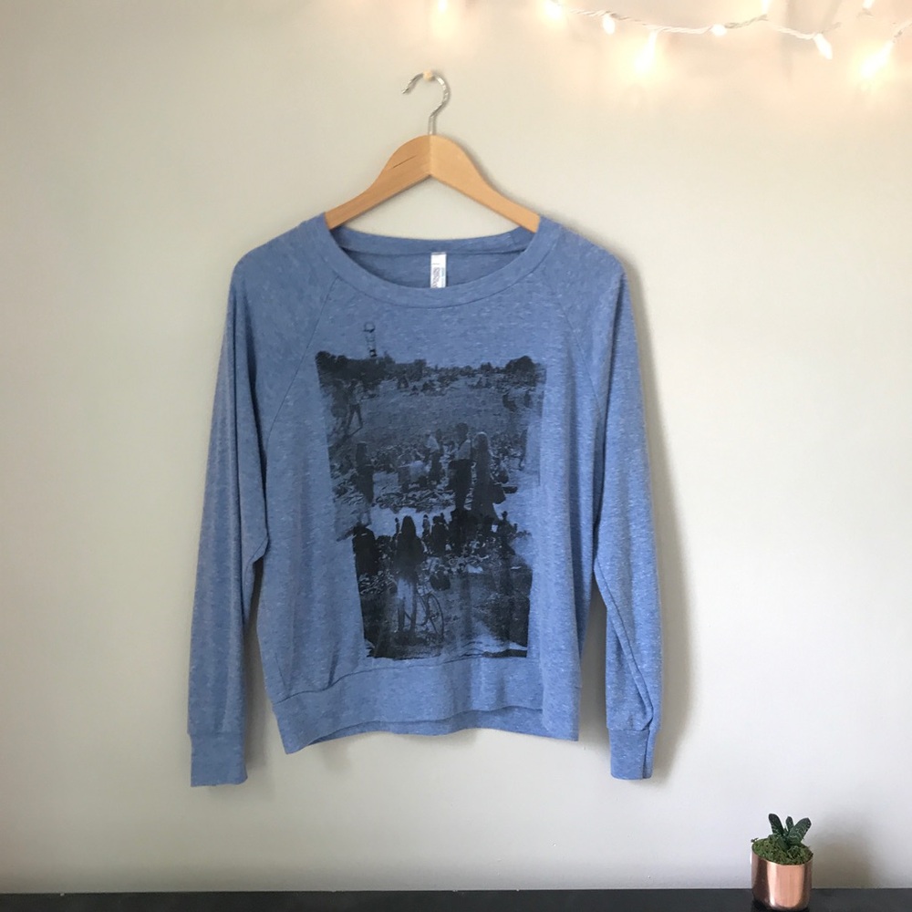 San Francisco's Dolores Park light weight pullover